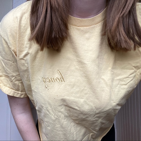 Yellow crop top - Picture 4 of 4